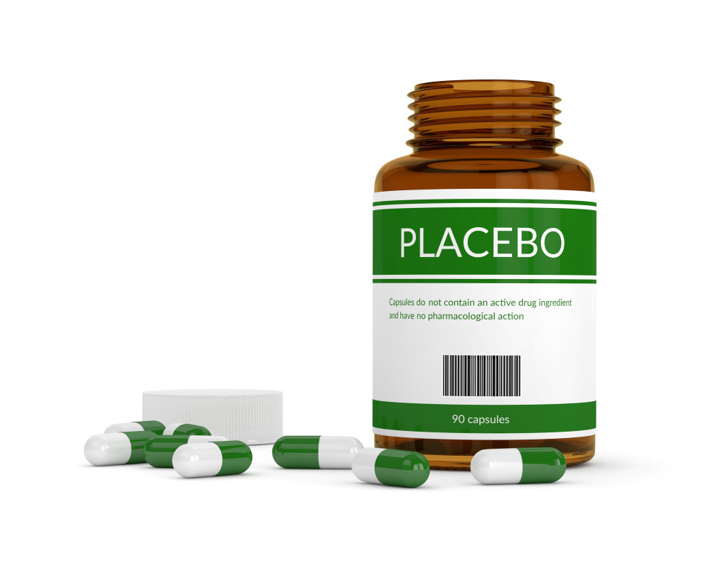Medikamentenglas mit Aufschrift Placebo