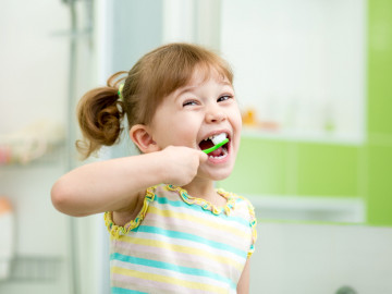 Wie kann man die Zahn-Vorsorge bei Kleinkindern verbessern? Pädiater beraten darüber auf ihrem Kongress.